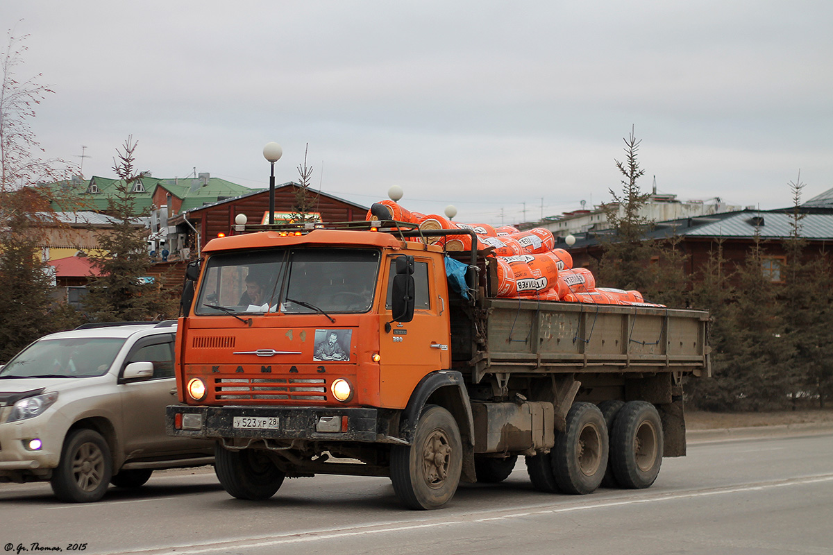 Саха (Якутия), № У 523 ХР 28 — КамАЗ-5320