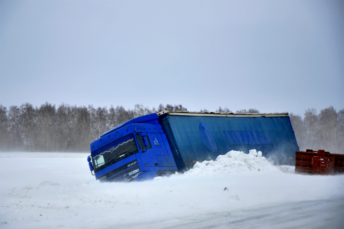 Восточно-Казахстанская область, № 518 FKA 16 — DAF 95XF FT