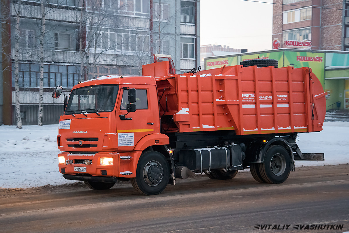 Архангельская область, № М 911 СА 29 — КамАЗ-43253-R4