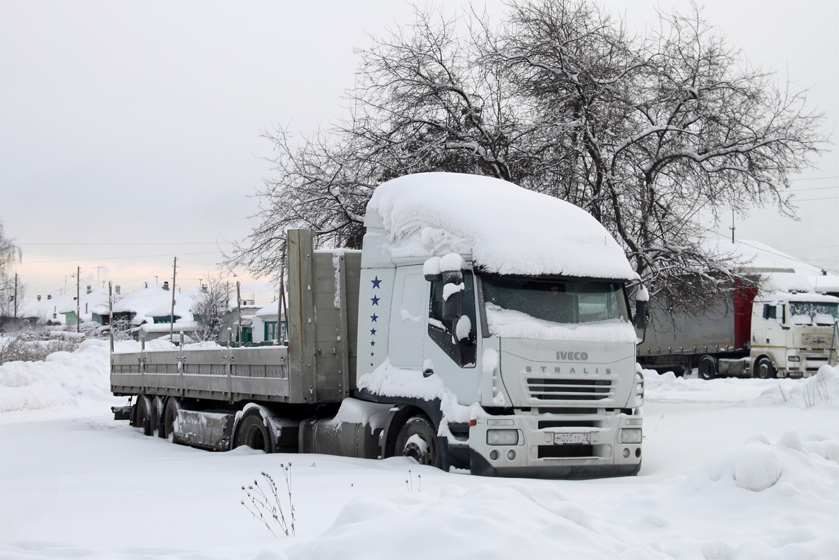 Тюменская область, № М 005 ТР 72 — IVECO Stralis ('2002)