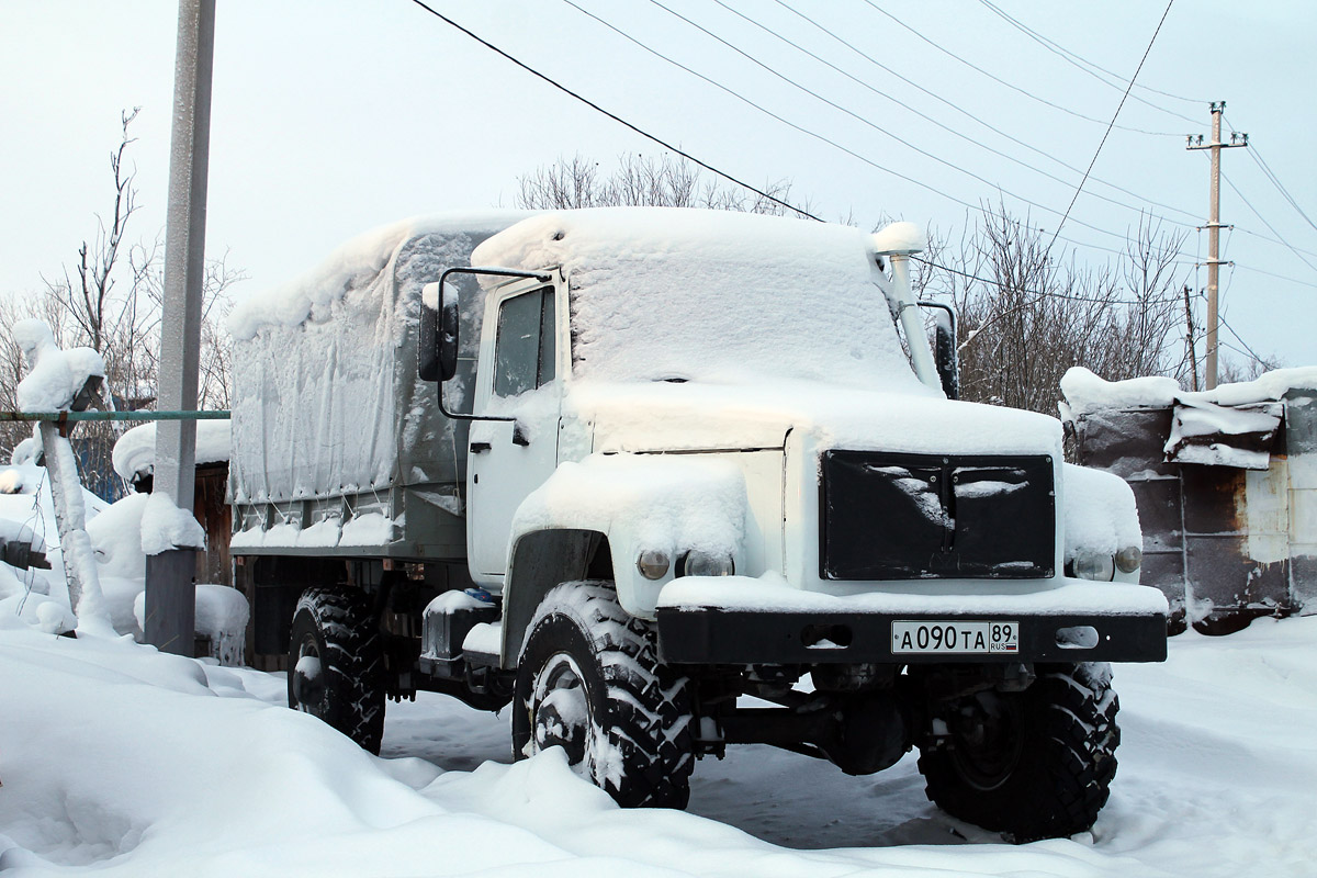 Ямало-Ненецкий автоном.округ, № А 090 ТА 89 — ГАЗ-33081 «Садко»