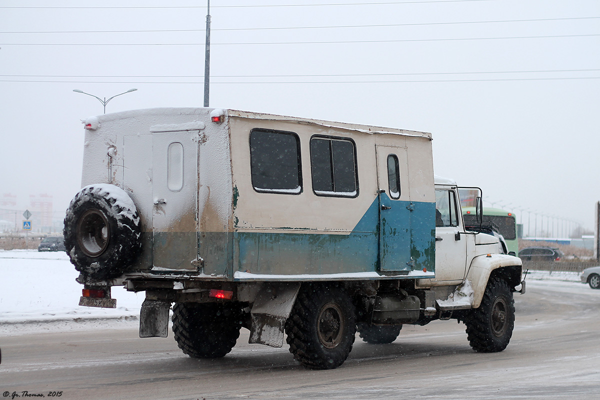 Саха (Якутия), № К 395 КУ 14 — ГАЗ-3308 «Садко»