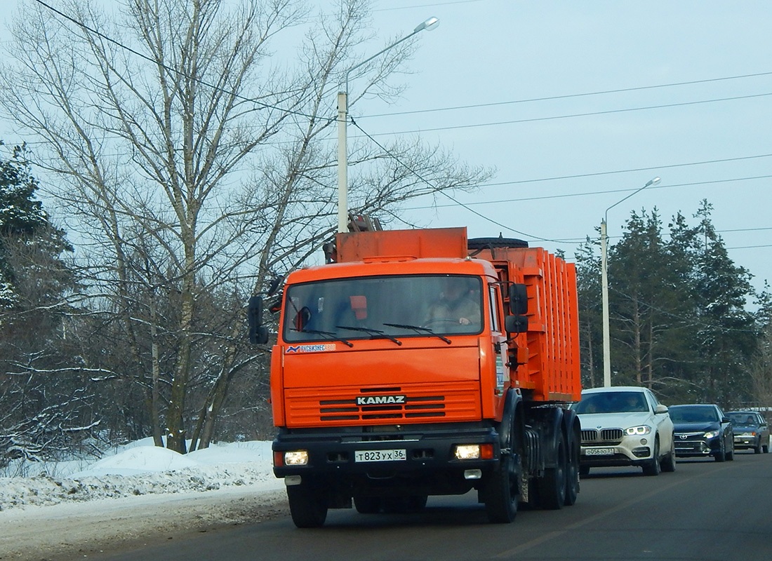 Воронежская область, № Т 823 УХ 36 — КамАЗ-65115-62