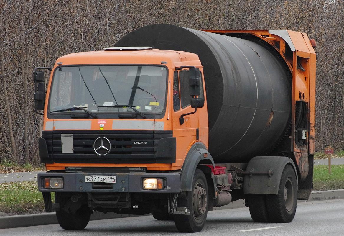 Москва, № В 331 АМ 197 — Mercedes-Benz SK 1824