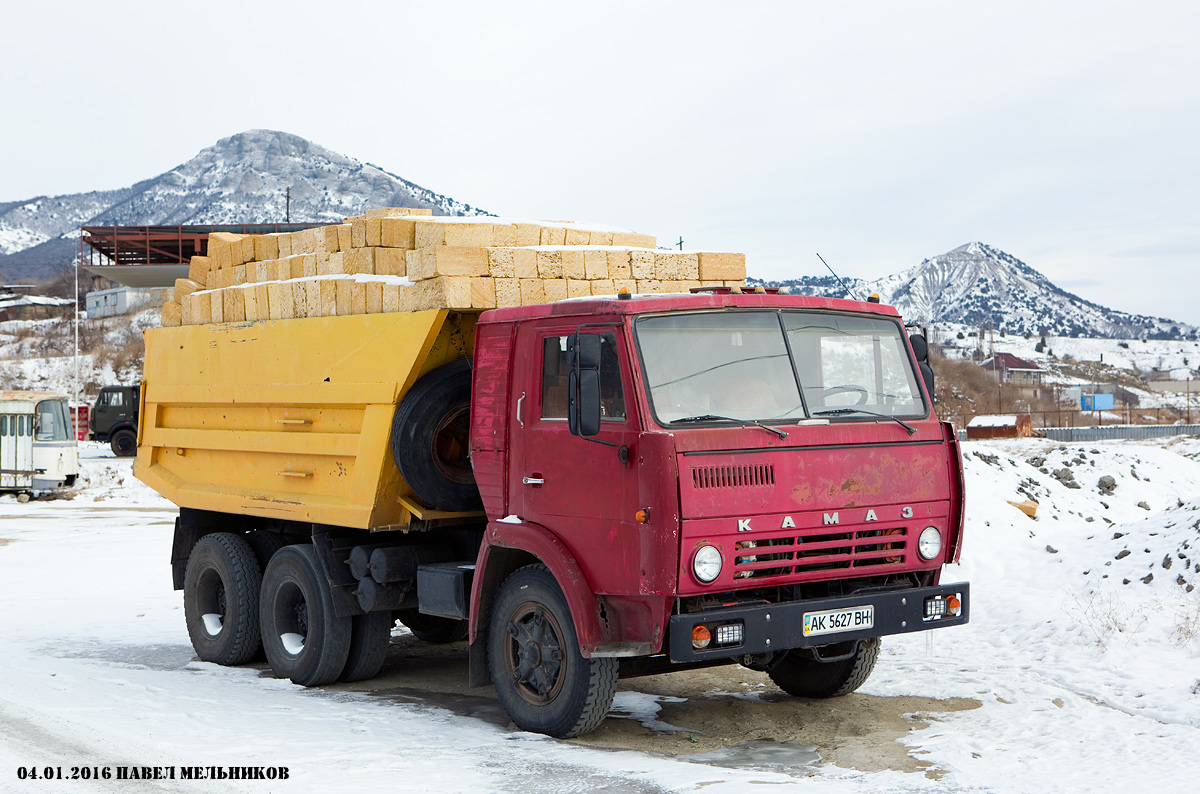 Крым, № АК 5627 ВН — КамАЗ-55111 (общая модель)