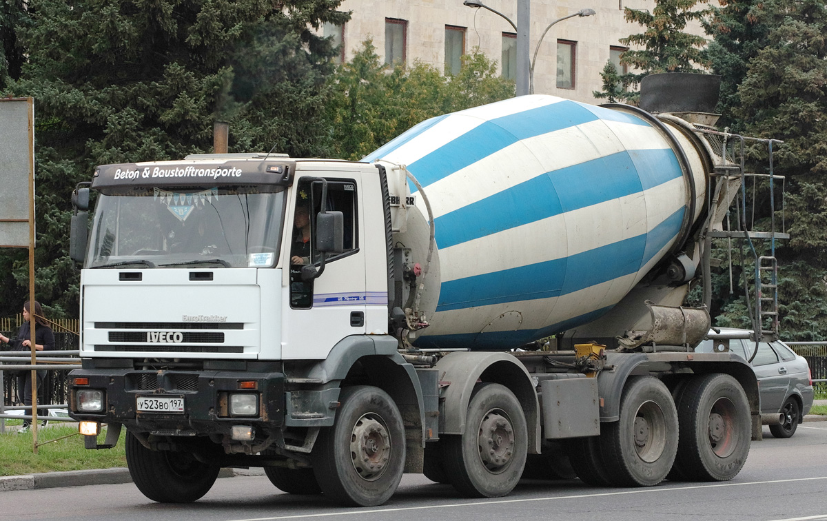 Москва, № У 523 ВО 197 — IVECO EuroTrakker