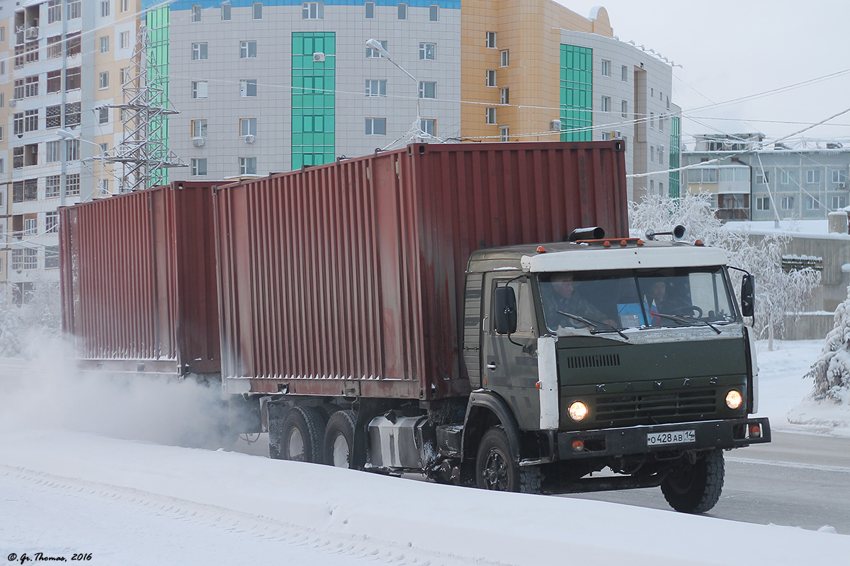 Саха (Якутия), № О 428 АВ 14 — КамАЗ-53212