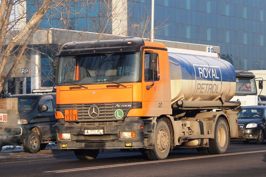 Алматы, № A 771 FL — Mercedes-Benz Actros ('1997) 1840