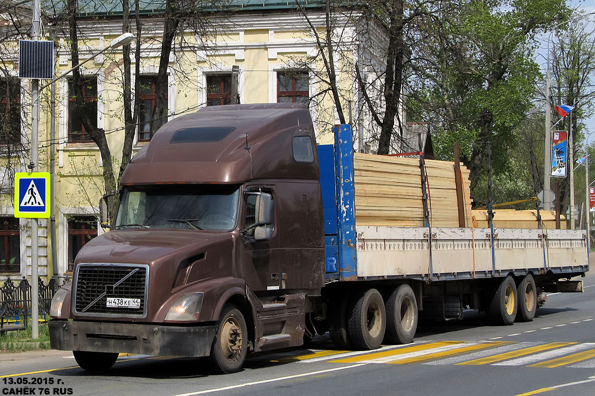 Костромская область, № Н 438 КЕ 44 — Volvo VNL670