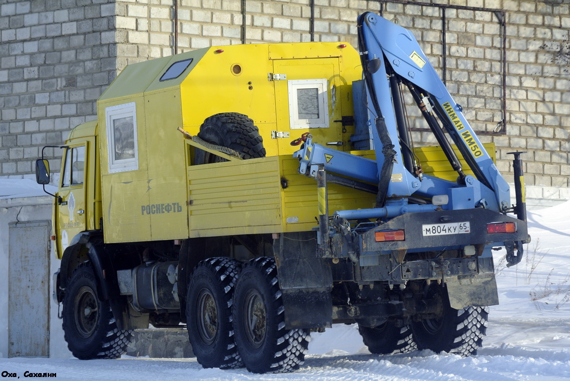 Сахалинская область, № М 804 КУ 65 — КамАЗ-43118-10 [43118K]