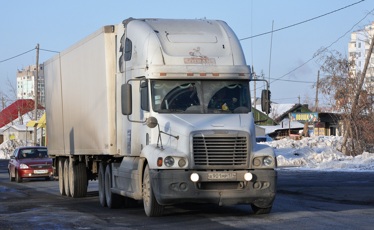 Челябинская область, № А 901 МР 174 — Freightliner Century Class