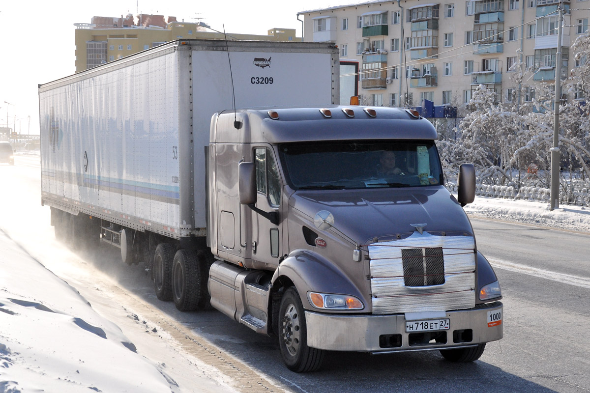 Хабаровский край, № Н 718 ЕТ 27 — Peterbilt 387