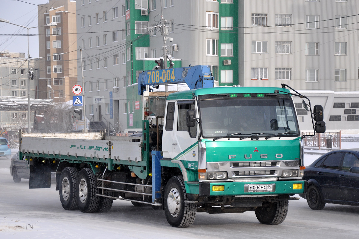 Саха (Якутия), № М 004 МА 14 — Mitsubishi Fuso The Great