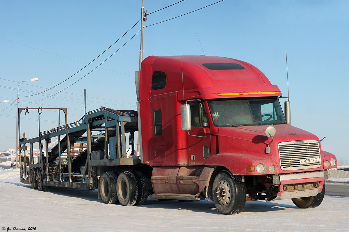 Хабаровский край, № Н 979 ОК 27 — Freightliner Century Class