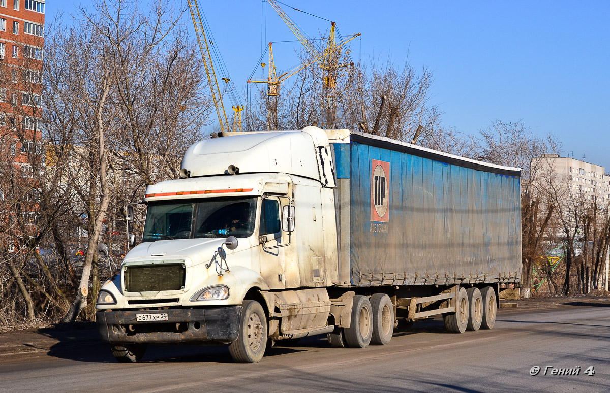 Волгоградская область, № С 677 ХР 34 — Freightliner Columbia