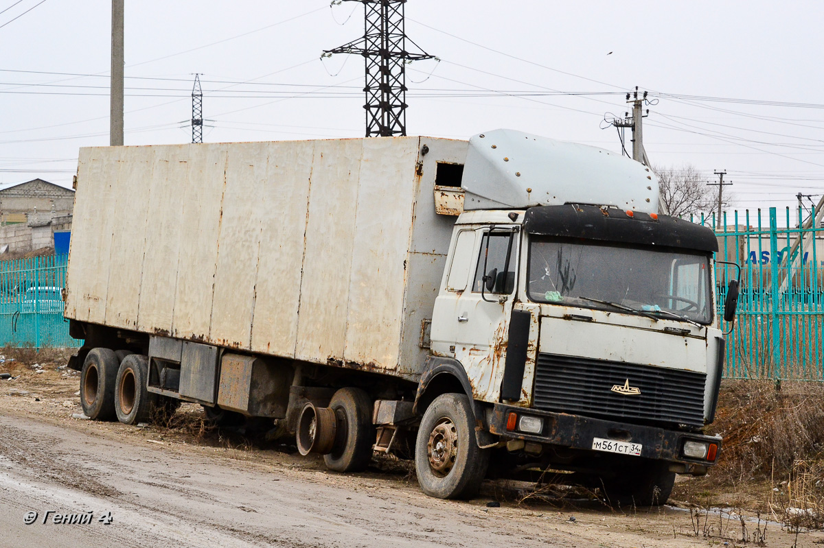 Волгоградская область, № М 561 СТ 34 — МАЗ-54328