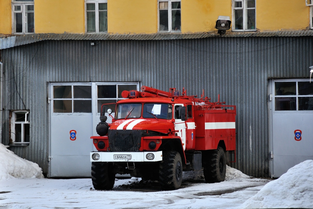 Тульская область, № С 644 ОА 71 — Урал-43206