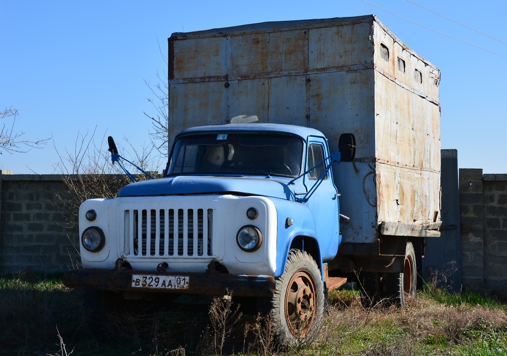 Адыгея, № В 329 АА 01 — ГАЗ-52-01