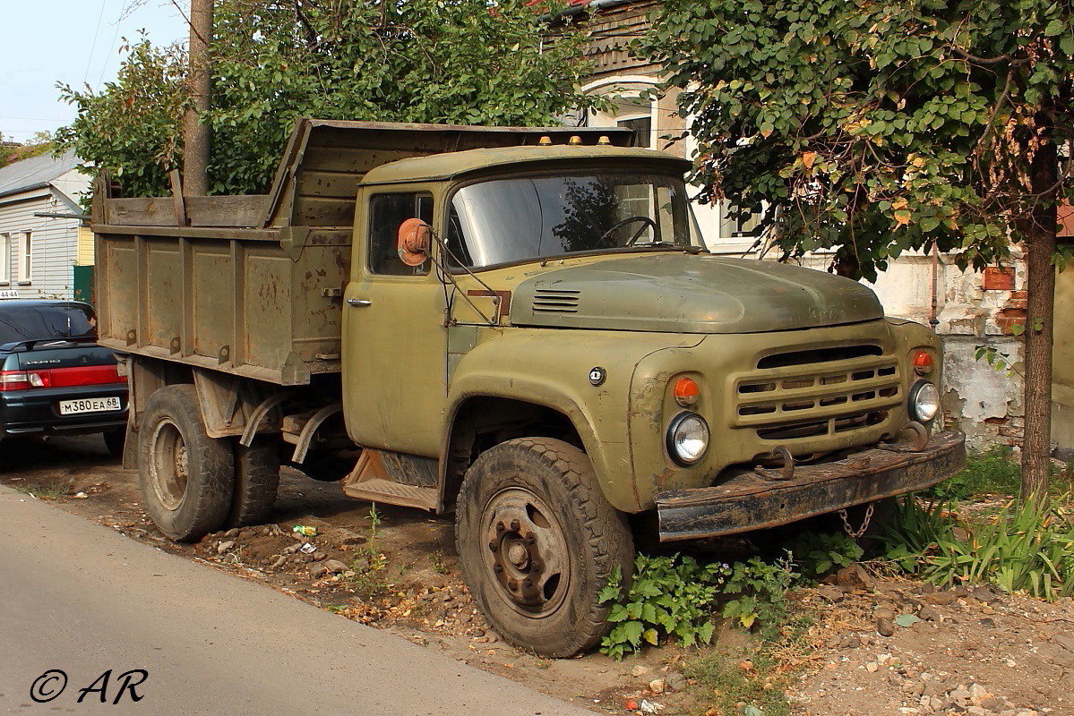 Тамбовская область, № М 327 АО 68 — ЗИЛ-495810