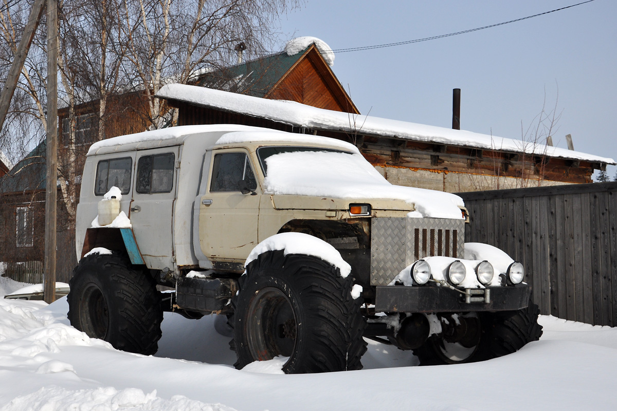 Саха (Якутия), № (14) Б/Н 0042 — ТС индивидуального изготовления