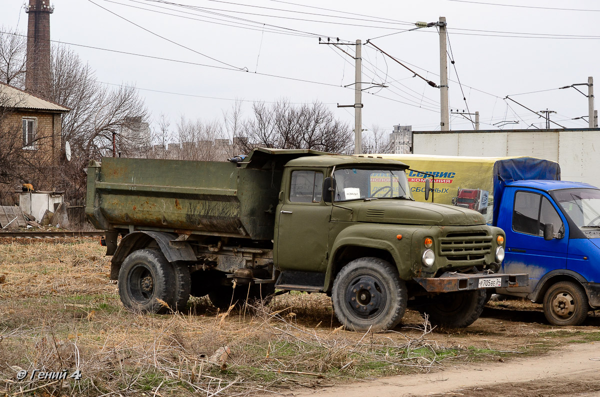 Волгоградская область, № Р 705 ВЕ 34 — ЗИЛ-495710