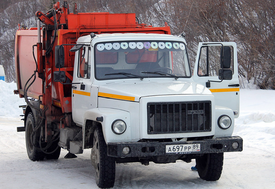 Ямало-Ненецкий автоном.округ, № А 697 РР 89 — ГАЗ-3309