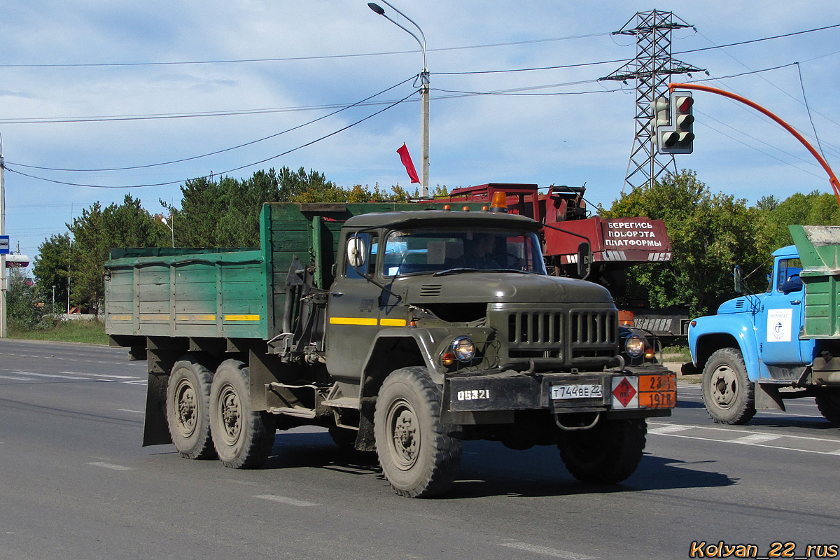 Алтайский край, № Т 744 ВЕ 22 — ЗИЛ-131Н