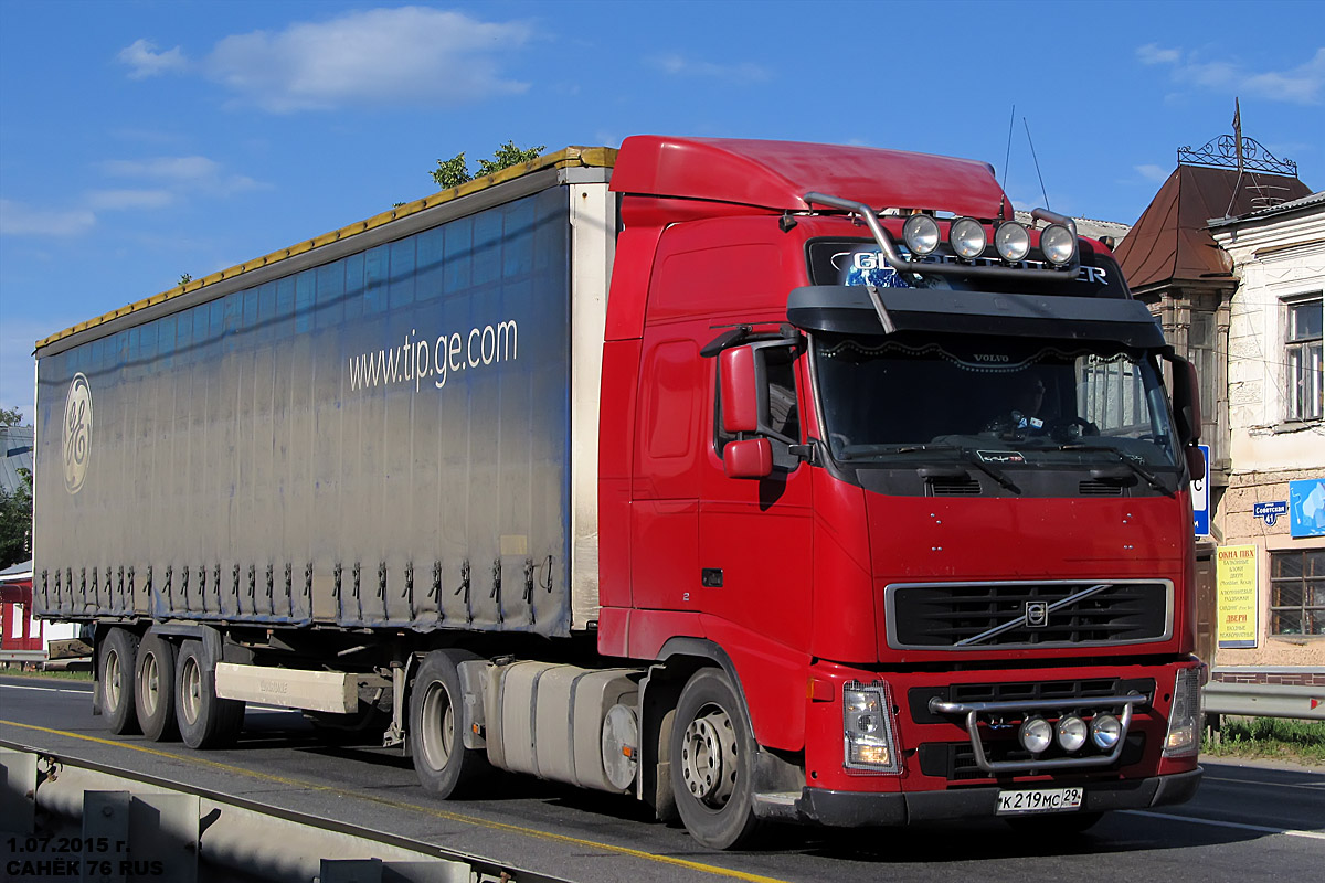 Архангельская область, № К 219 МС 29 — Volvo ('2002) FH12.420