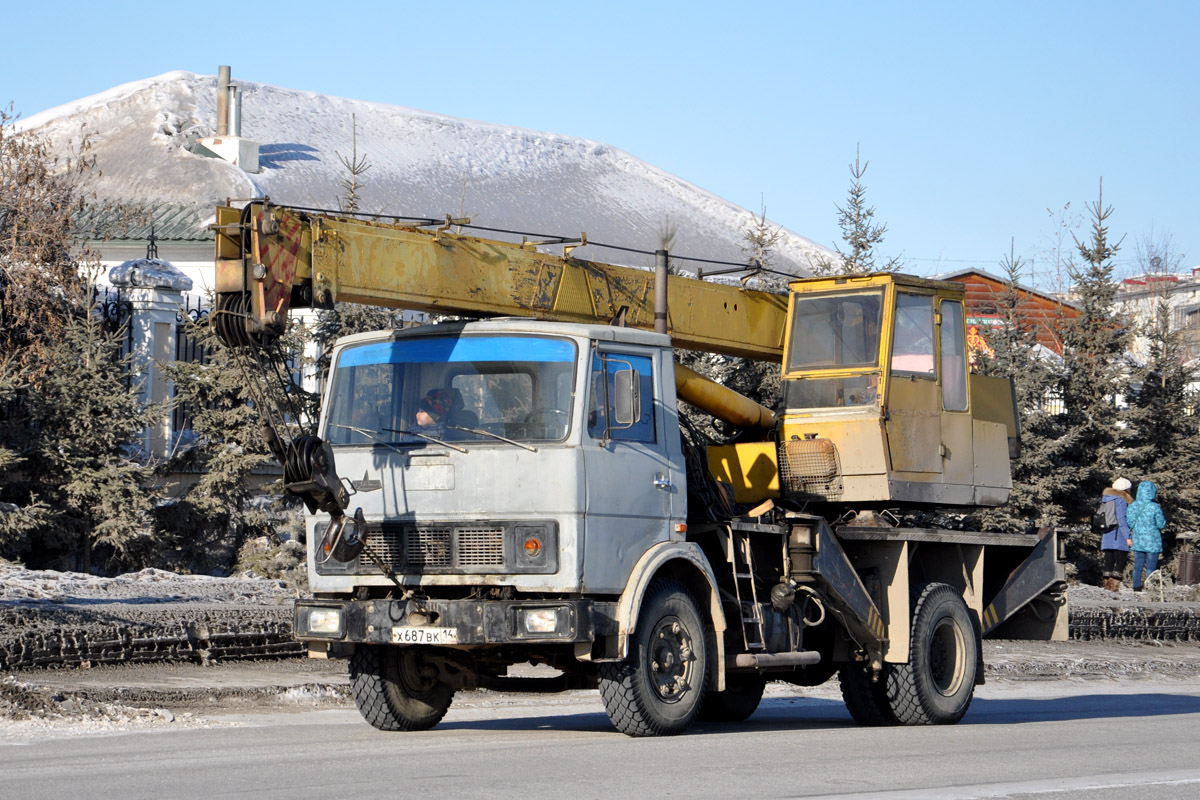 Саха (Якутия), № Х 687 ВК 14 — МАЗ-5337 [533700]