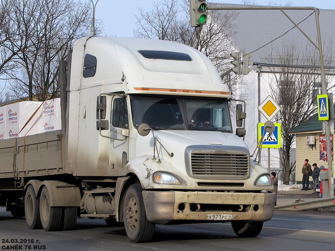 Ленинградская область, № Х 971 РС 47 — Freightliner Columbia