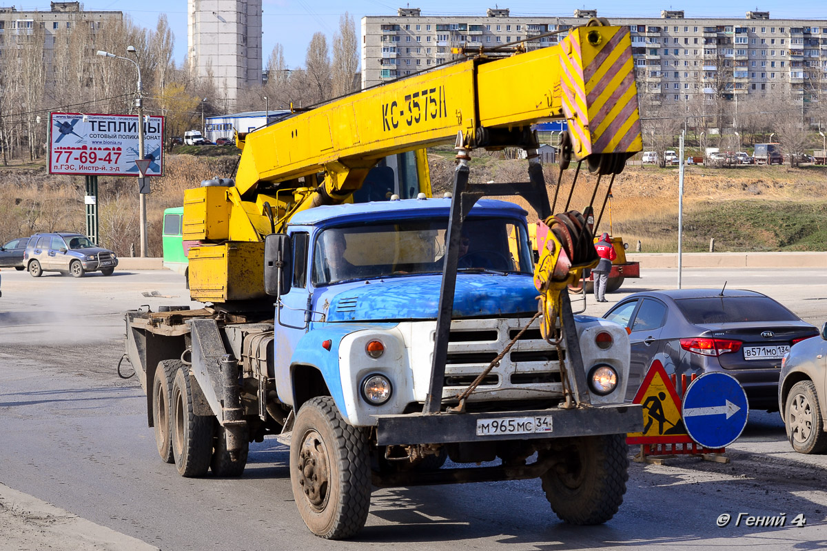 Волгоградская область, № М 965 МС 34 — ЗИЛ-133ГЯ