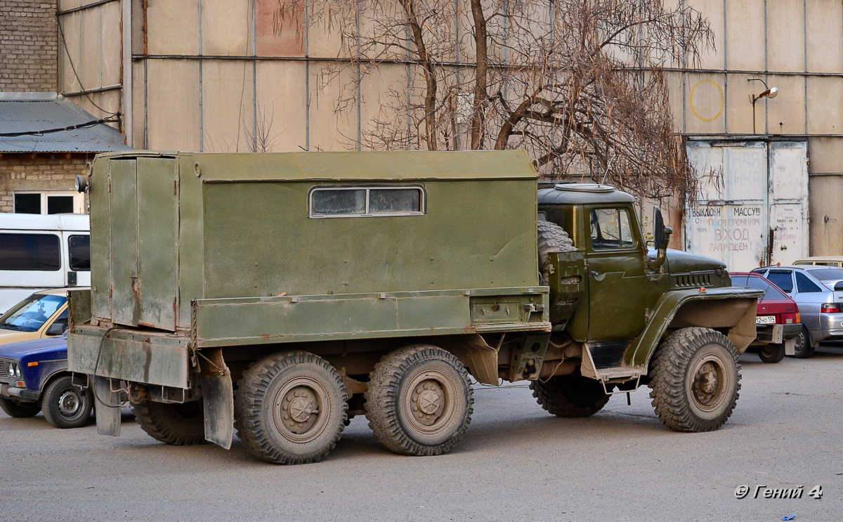 Волгоградская область, № 716 — Урал-375Д