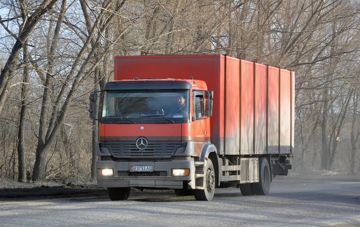 Киргизия, № B 9793 AQ — Mercedes-Benz Actros ('1997)