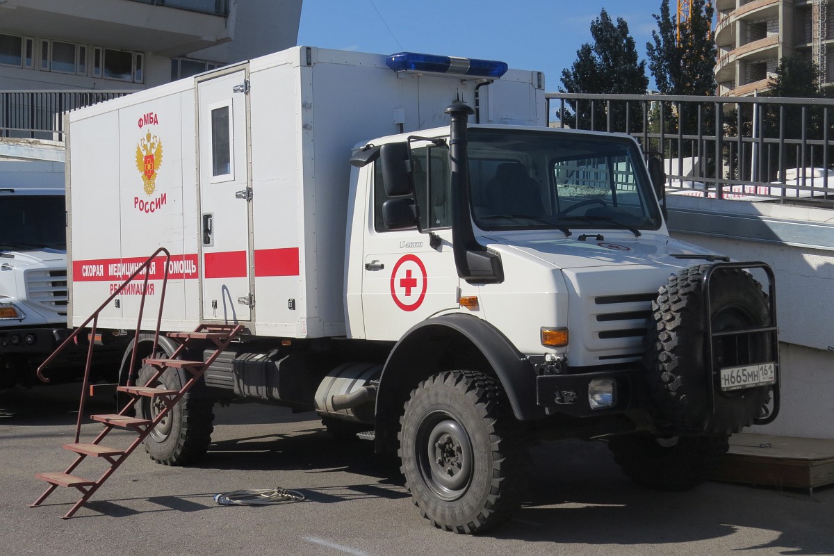 Ростовская область, № Н 665 МН 161 — Mercedes-Benz Unimog U4000