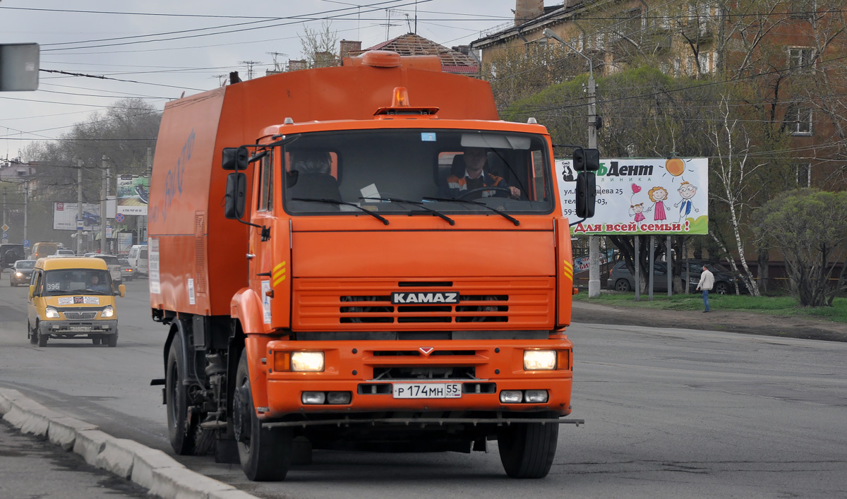 Омская область, № Р 174 МН 55 — КамАЗ-53605 (общая модель)