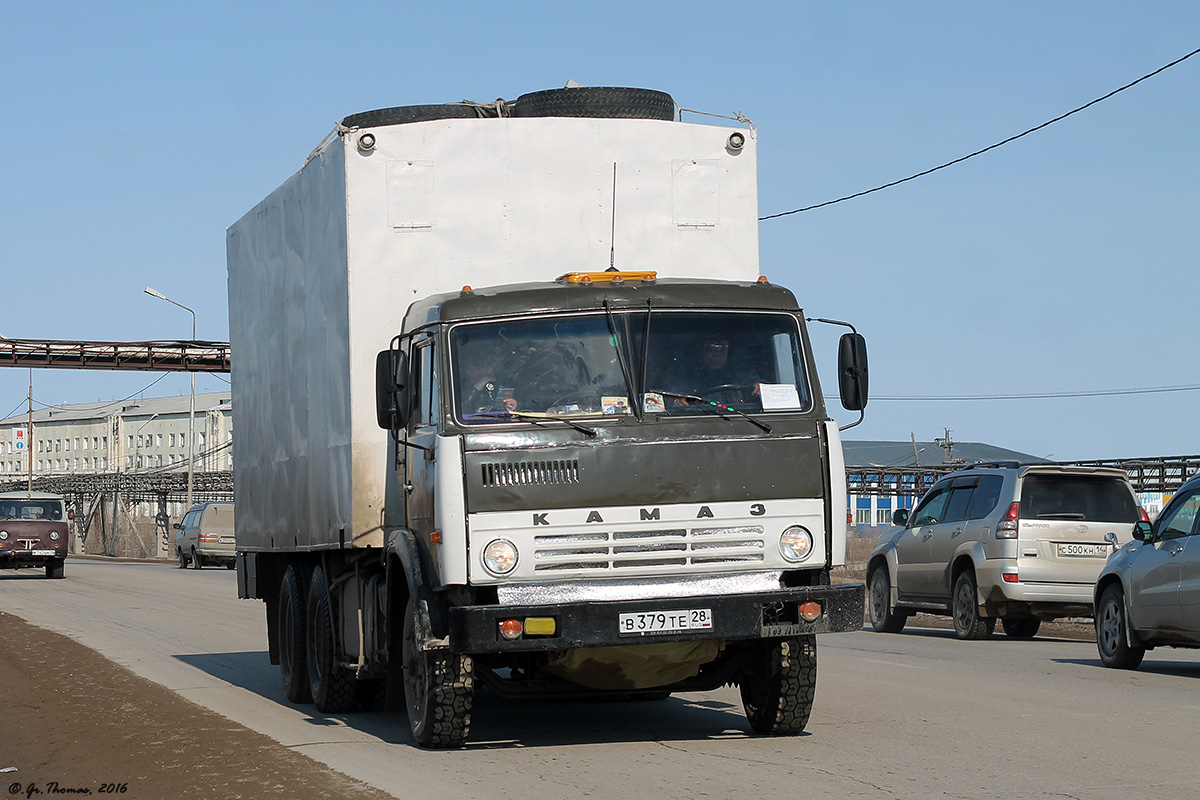 Амурская область, № В 379 ТЕ 28 — КамАЗ-53212