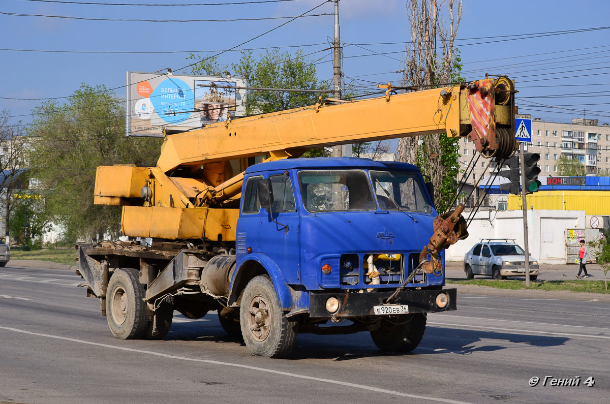 Волгоградская область, № Е 920 ЕВ 34 — МАЗ-5334