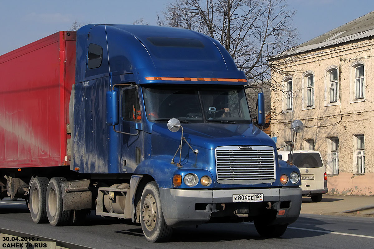 Нижегородская область, № А 804 ВЕ 152 — Freightliner Century Class