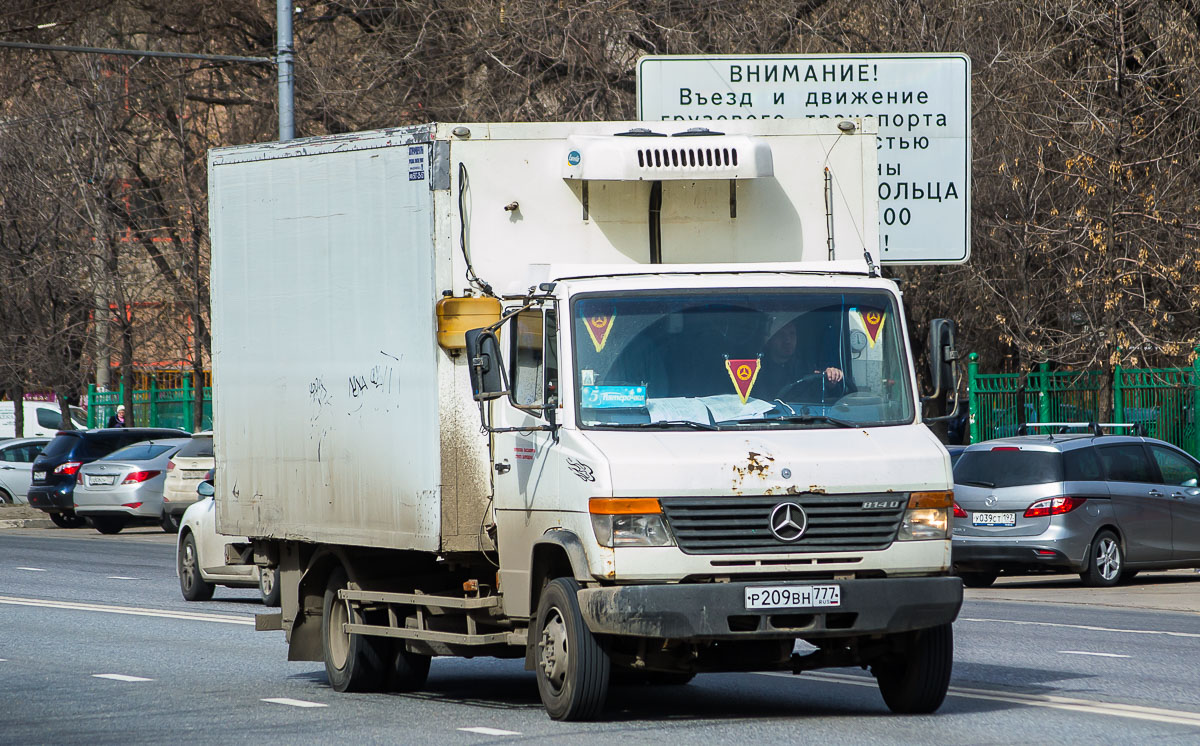 Москва, № Р 209 ВН 777 — Mercedes-Benz Vario 814D