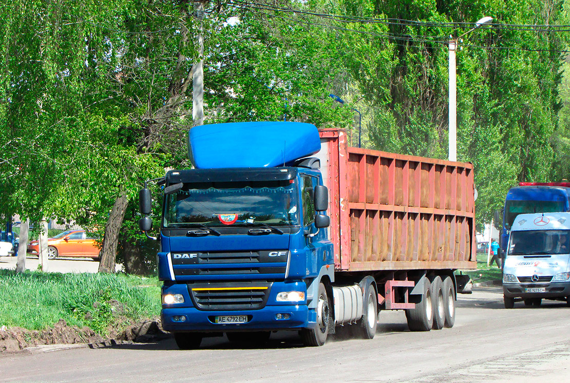 Днепропетровская область, № АЕ 4792 ЕН — DAF CF85 FT