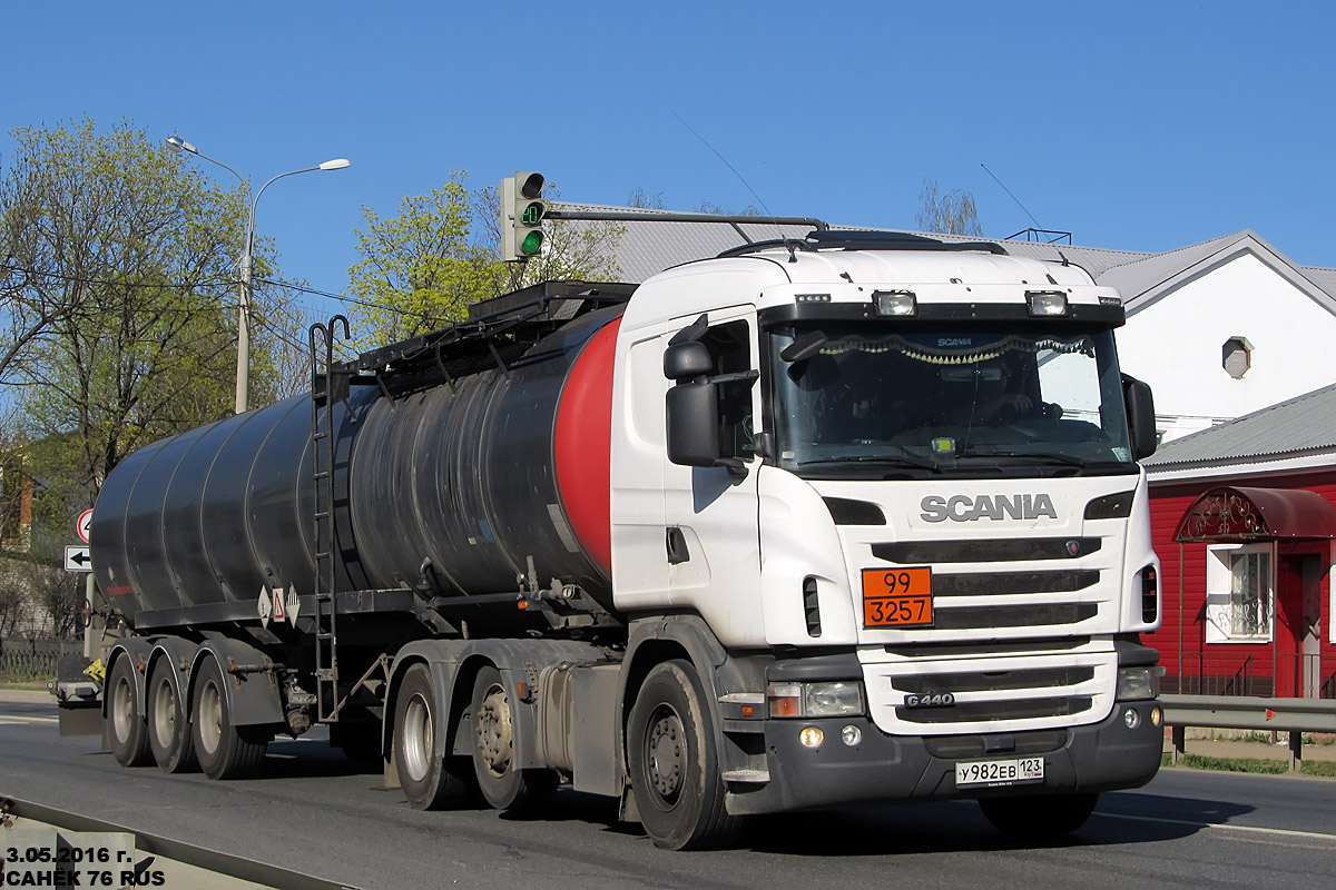 Краснодарский край, № У 982 ЕВ 123 — Scania ('2013) G440