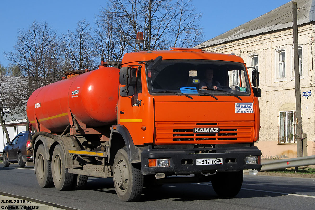 Вологодская область, № Е 817 НХ 35 — КамАЗ-65115-62