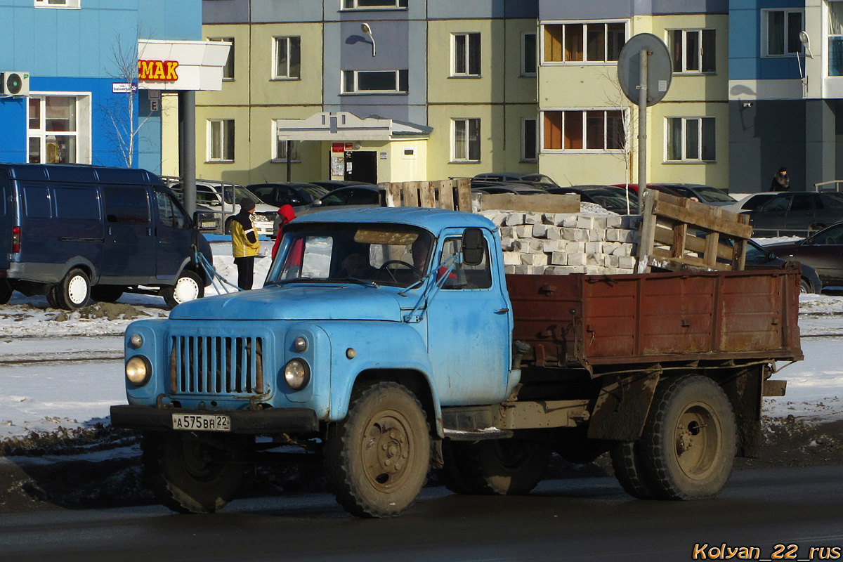 Алтайский край, № А 575 ВН 22 — ГАЗ-52-04