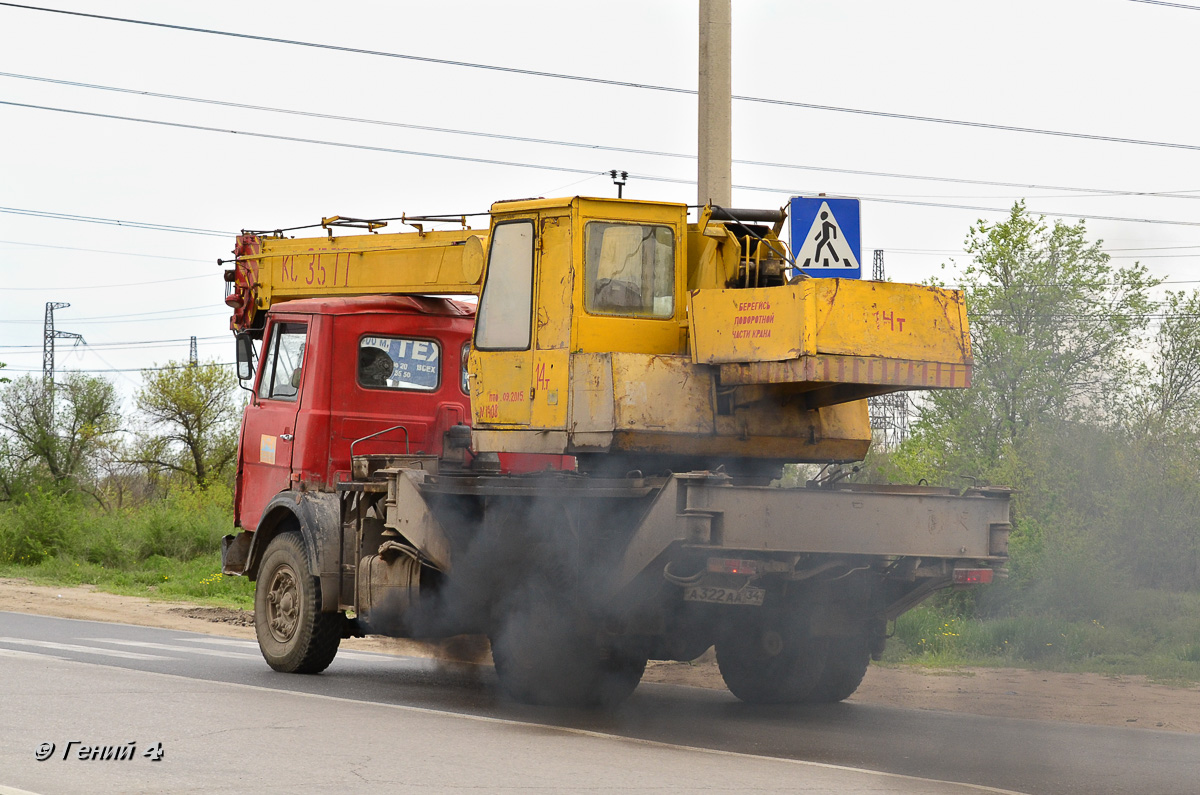 Волгоградская область, № А 322 АА 34 — МАЗ-5337 [533700]