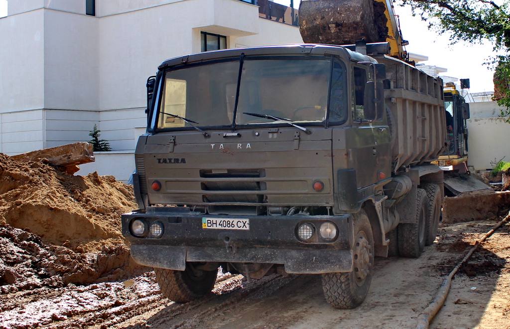 Одесская область, № ВН 4086 СХ — Tatra 815-2 S1