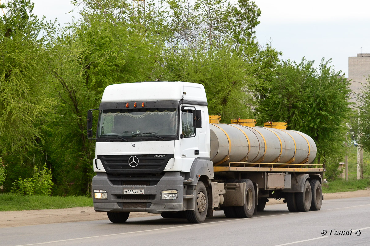 Волгоградская область, № М 188 АУ 34 — Mercedes-Benz Axor 1843