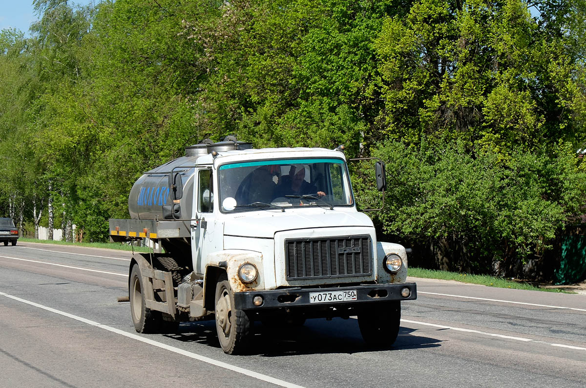 Московская область, № У 073 АС 750 — ГАЗ-3309