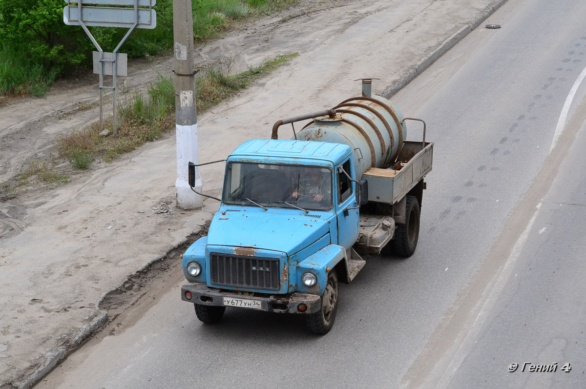 Волгоградская область, № У 677 УН 34 — ГАЗ-3307