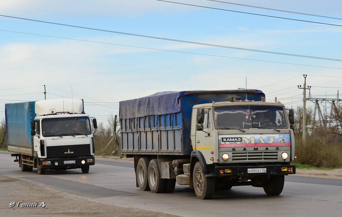 Марий Эл, № М 042 СК 12 — МАЗ-437141 "Зубрёнок"; Волгоградская область, № А 880 ВТ 34 — КамАЗ-53213