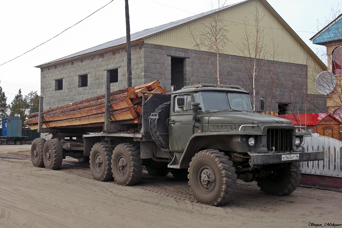 Саха (Якутия), № Е 563 КТ 14 — Урал-375 (общая модель)